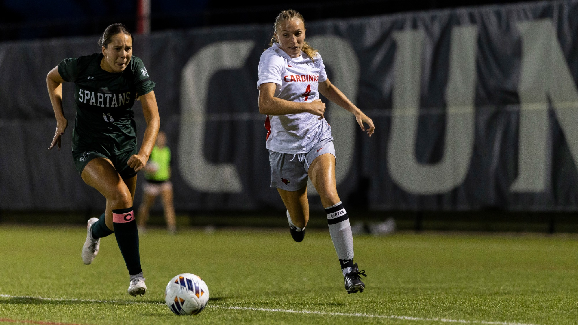 Sydney Myers dribbling a soccer ball