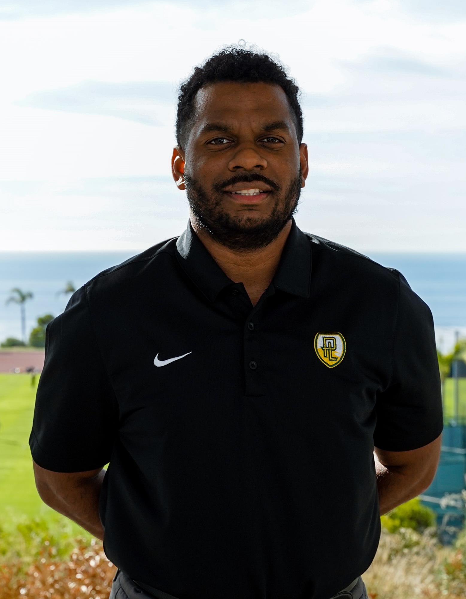 Coach Julius Smith Head Shot