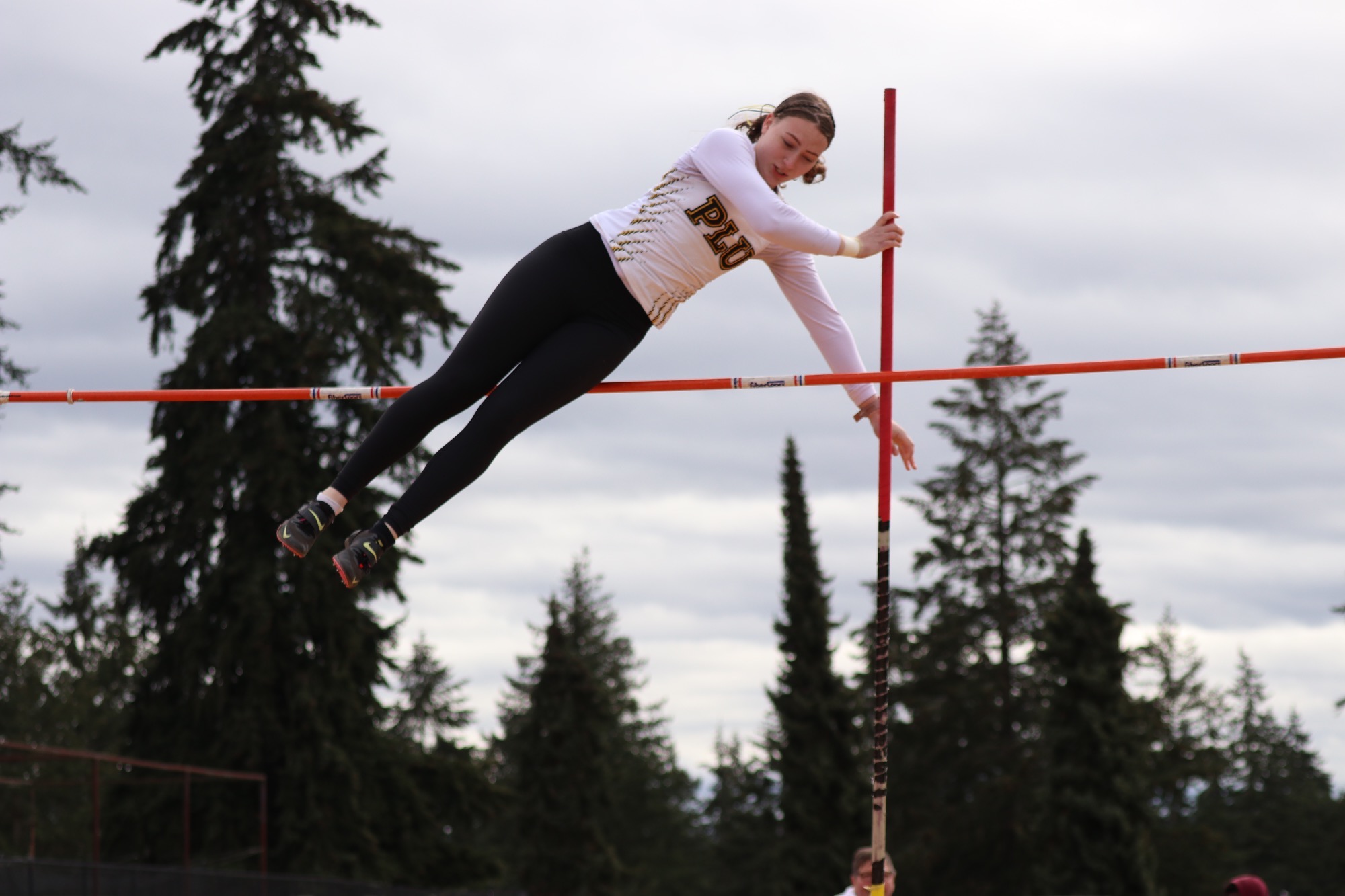 Ki Neir Pole Vault at PLU