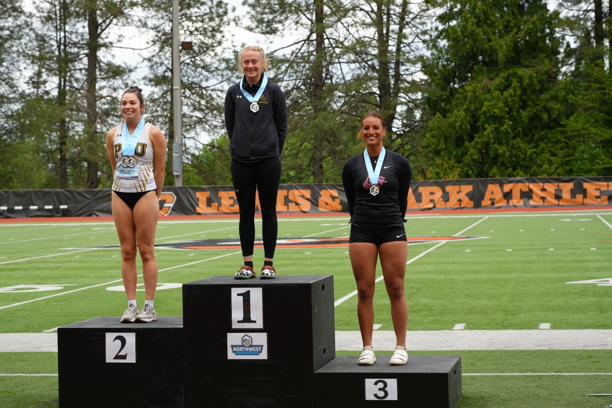 Archer & Downey on the podium going 1-2 at NWC Meet in TJ