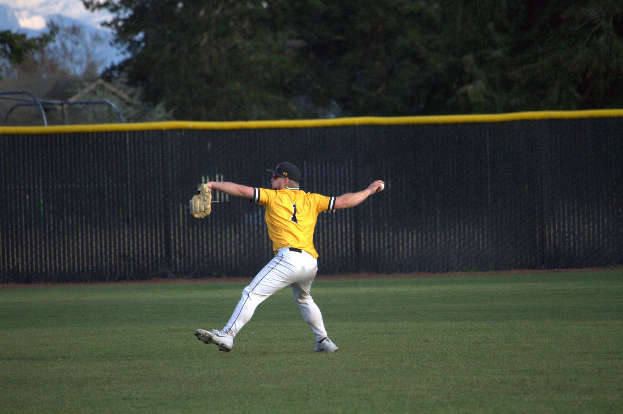 Rochne Beecham in the outfield at PLU Field