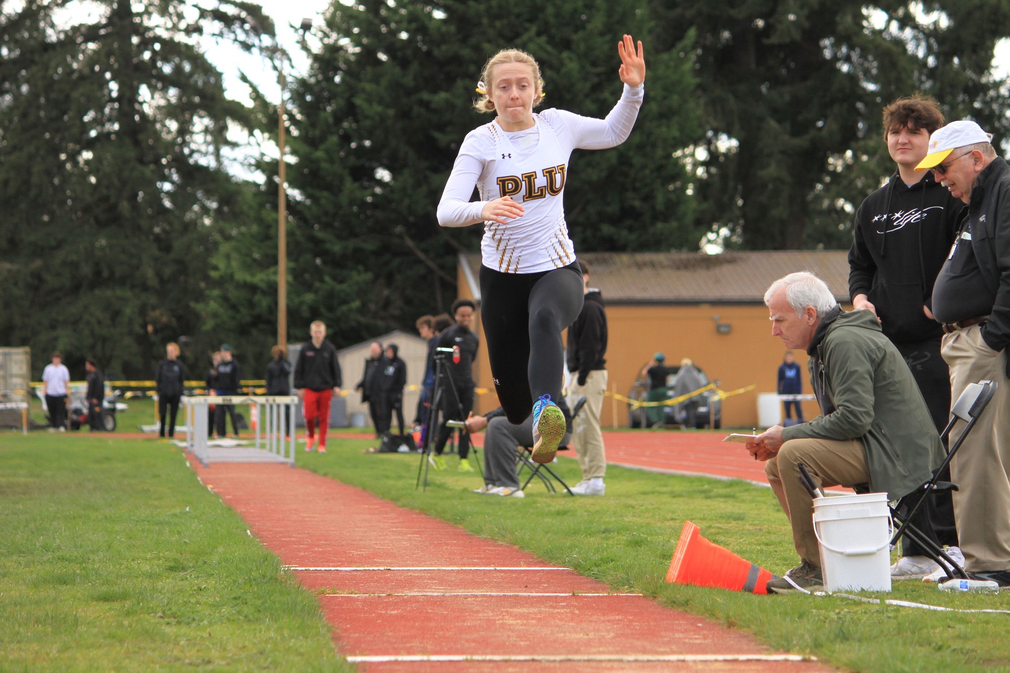 Kyleigh Archer jumping at Brad Moore Invitational 2026