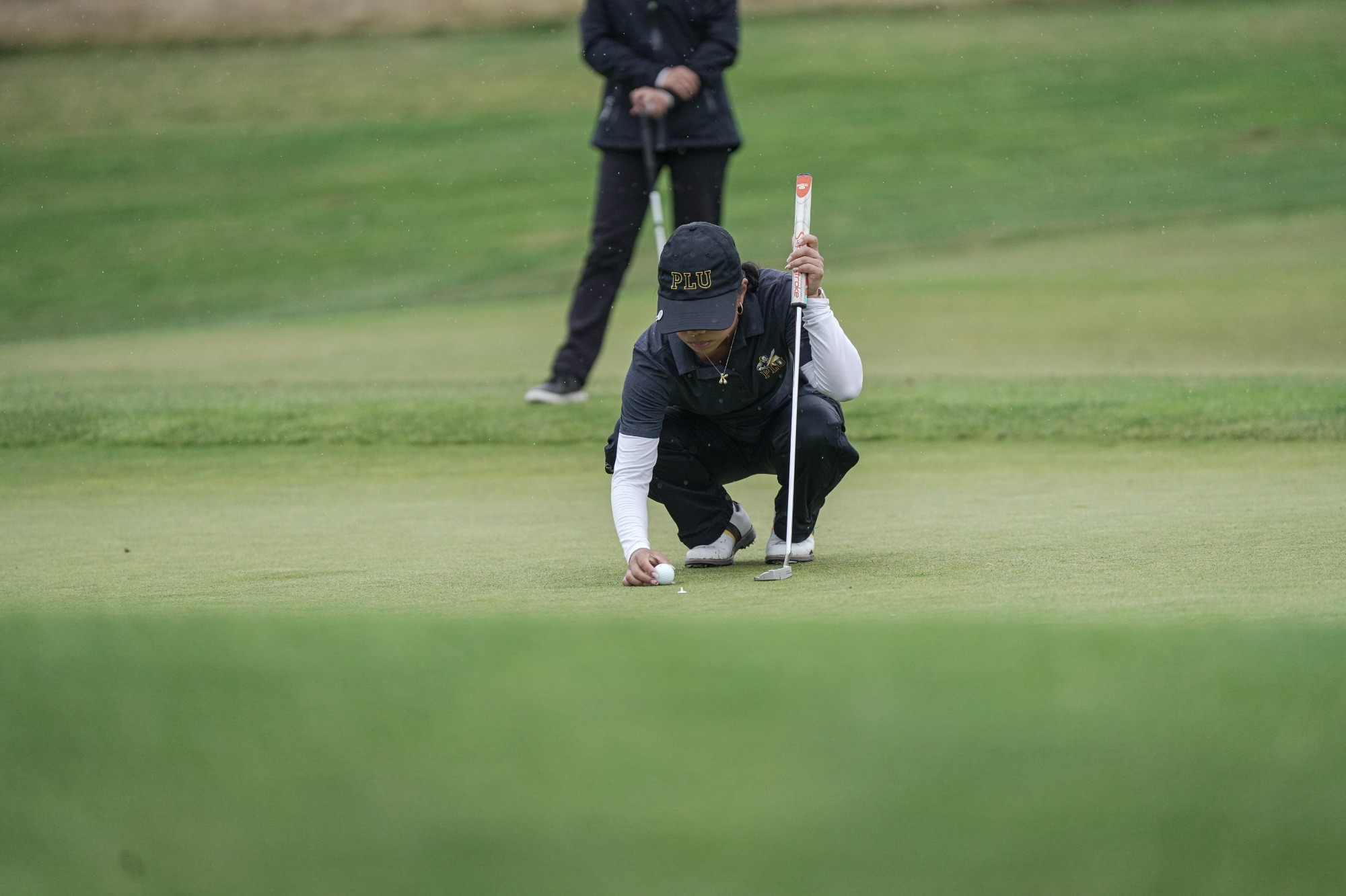 Sabarillo sets up tee