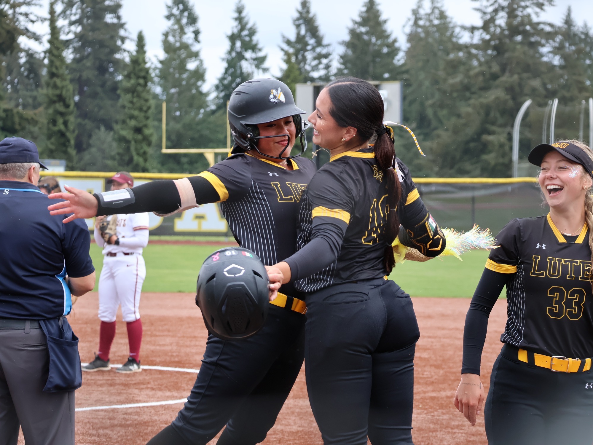 HR Celly in wins over Willamette