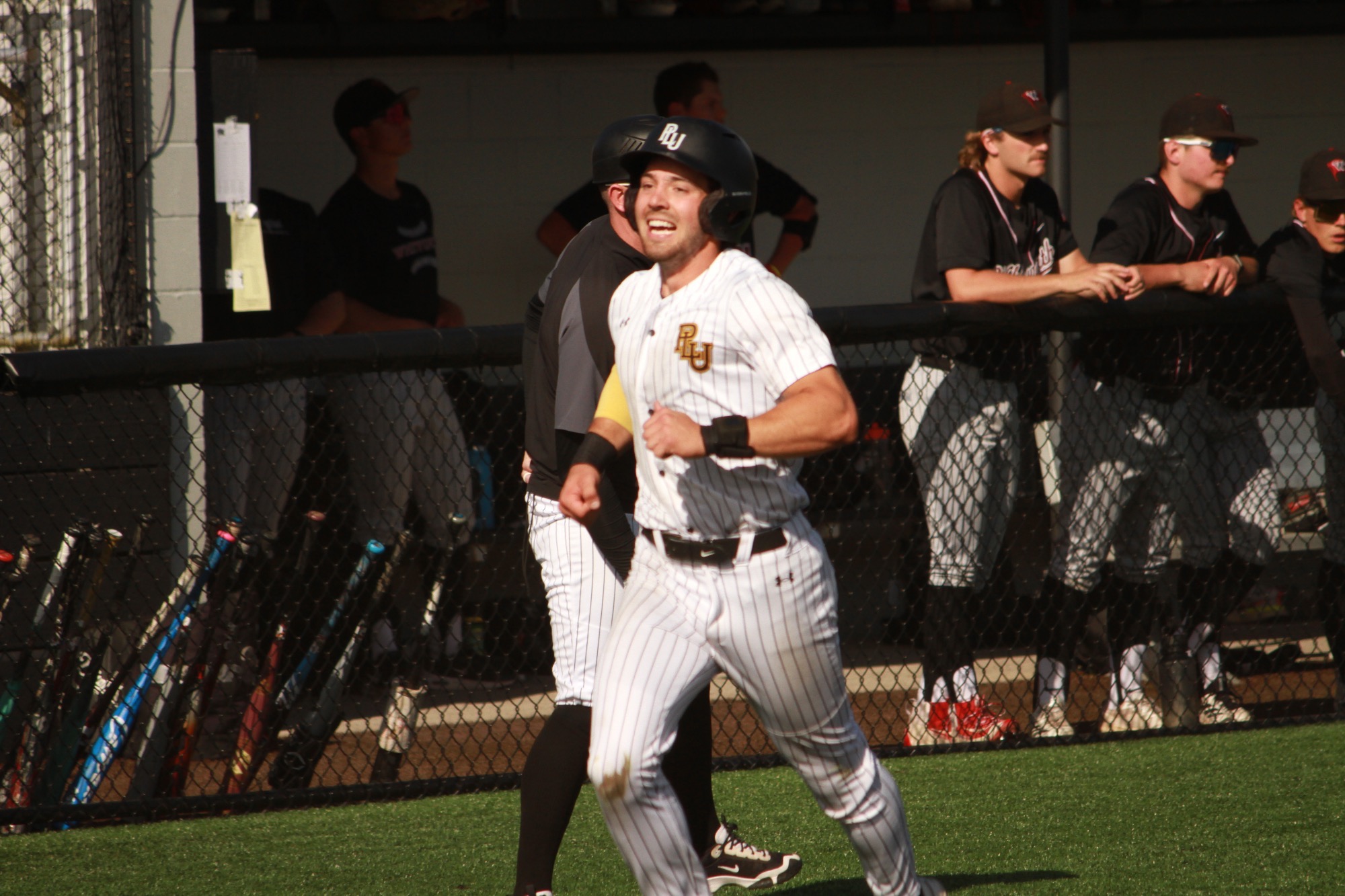 Braeden Lundberg running home vs whitworth