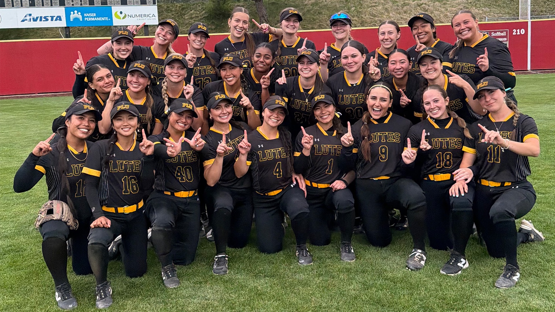 2026 NWC softball champions