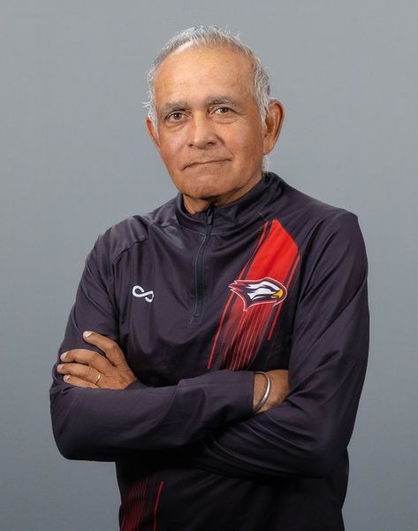 Dee Shivraman - 2024 headshot
