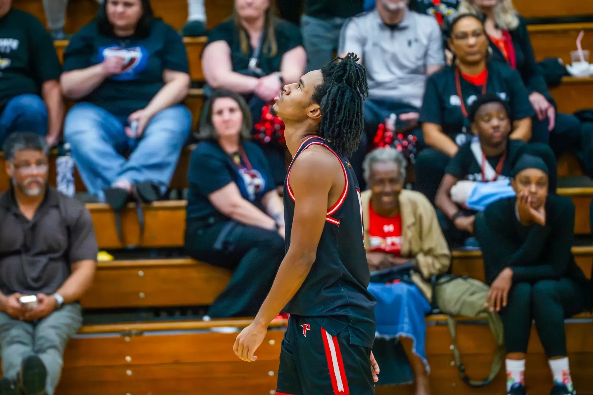 Pitts shows his frustration vs. St. Pete