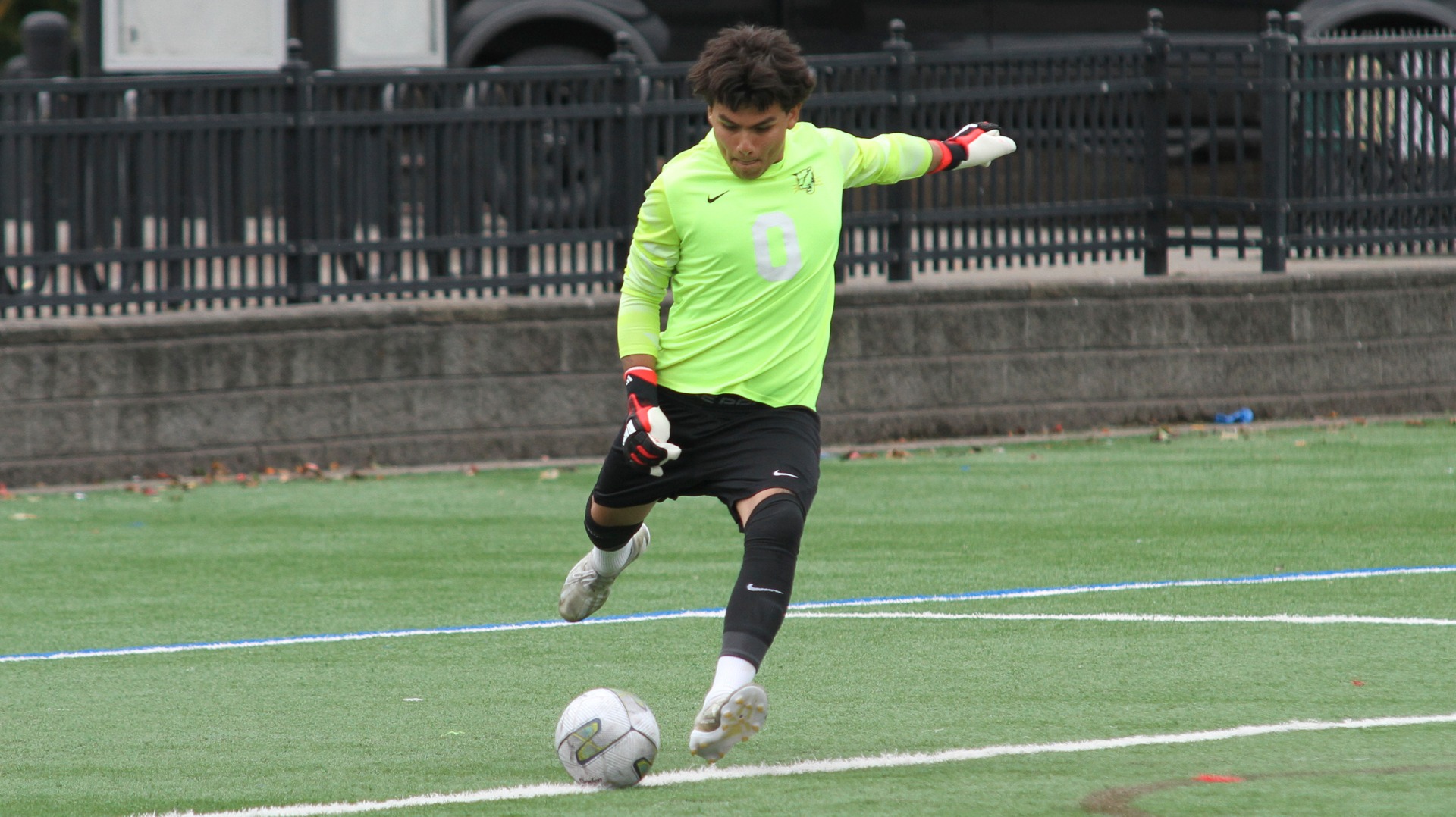 Nery Juarez action photo