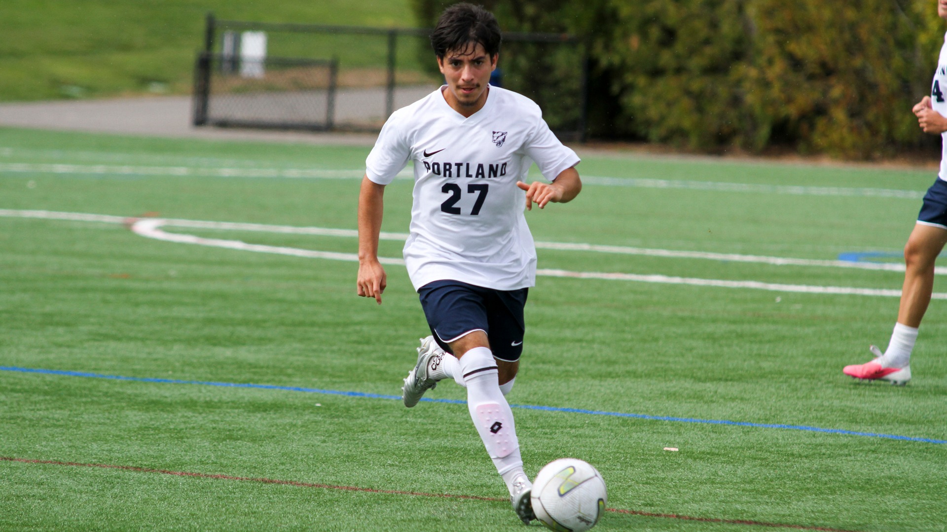 Carlos Roblero action photo