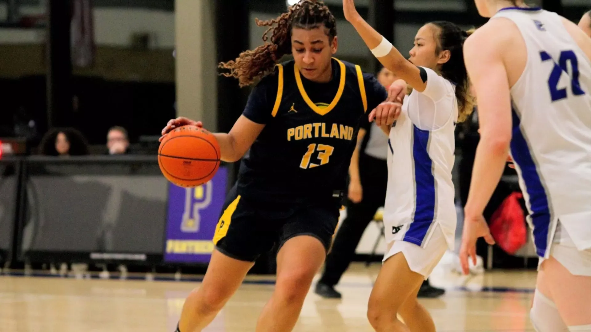 Udoka Amadi Dribble Drive