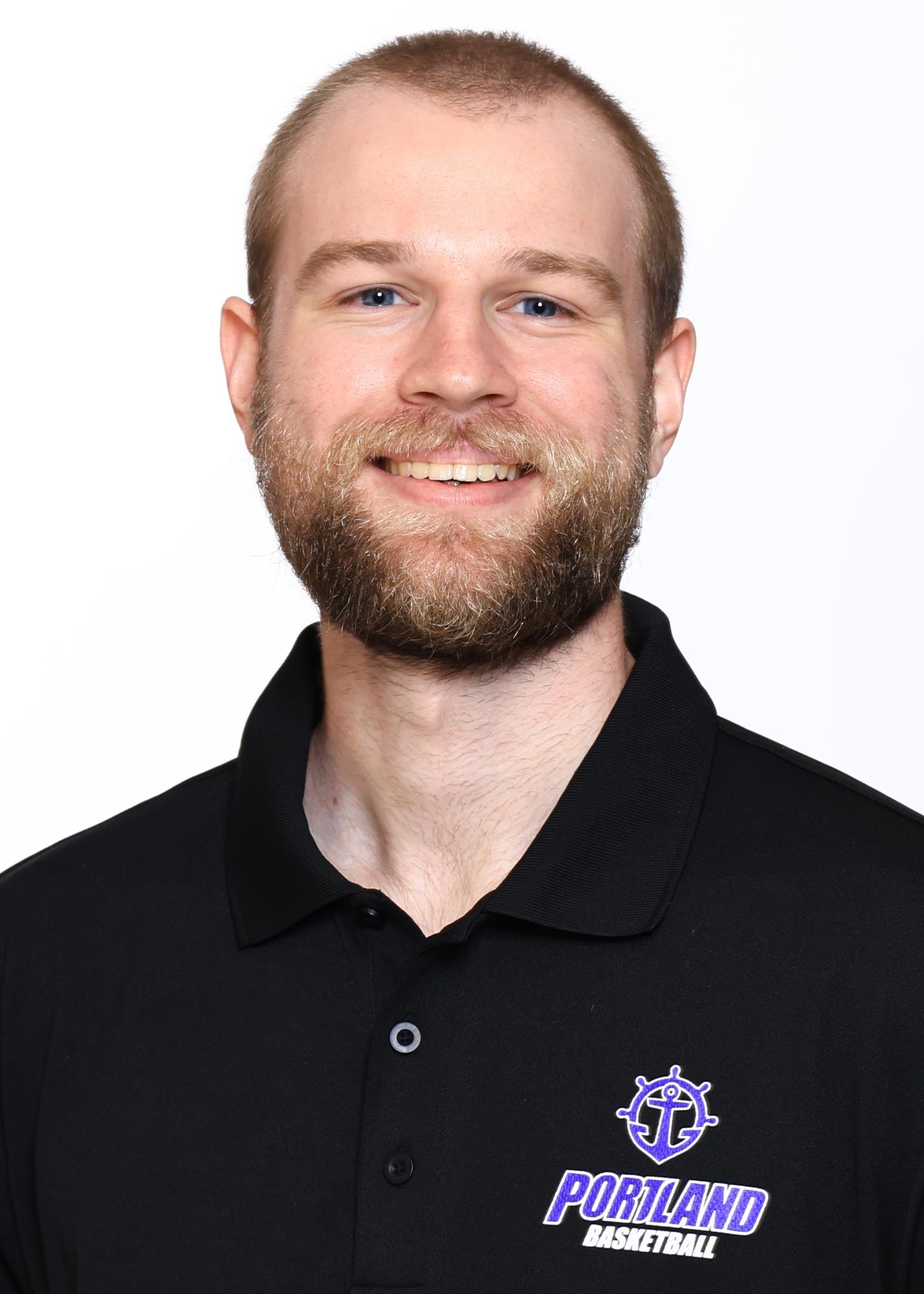 2022-23 Men's Hoops Head Shot of Tom Primosch.