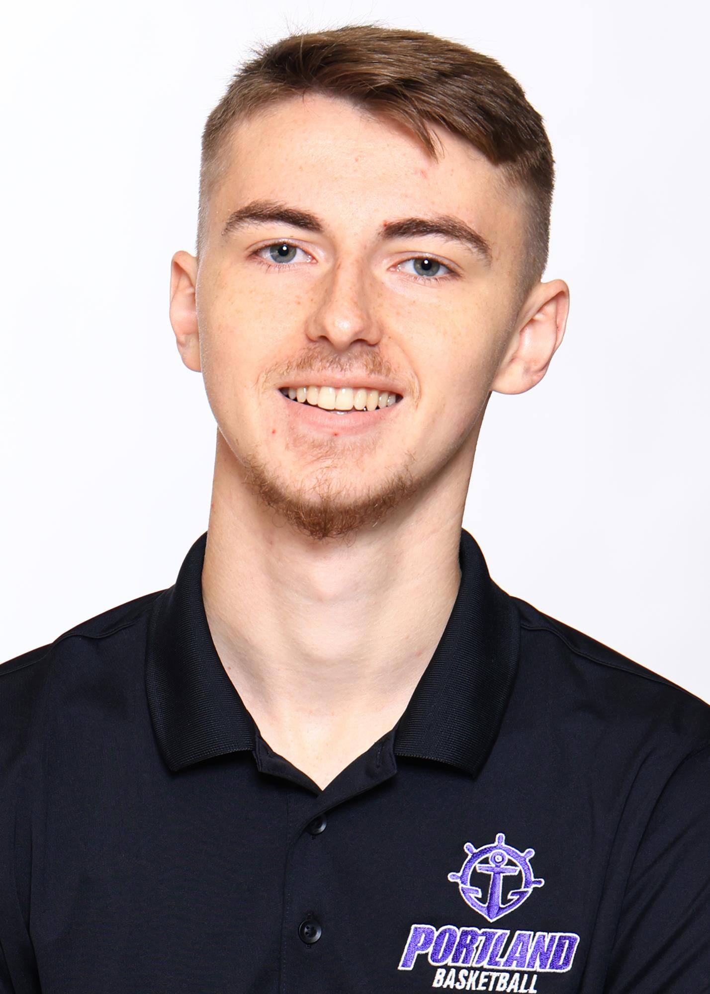 2022-23 Men's Hoops Head Shot of AJ Shanahan.