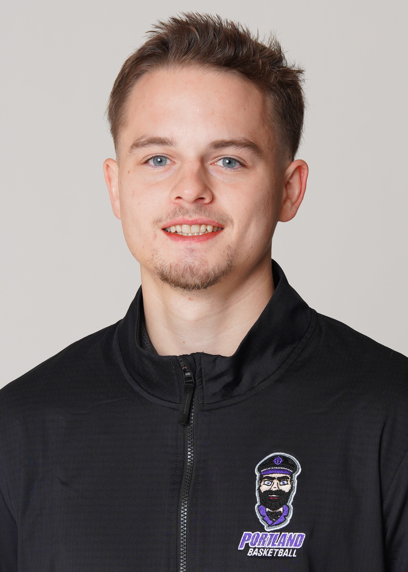 Matthew Meyer 2025-26 men's basketball headshot.