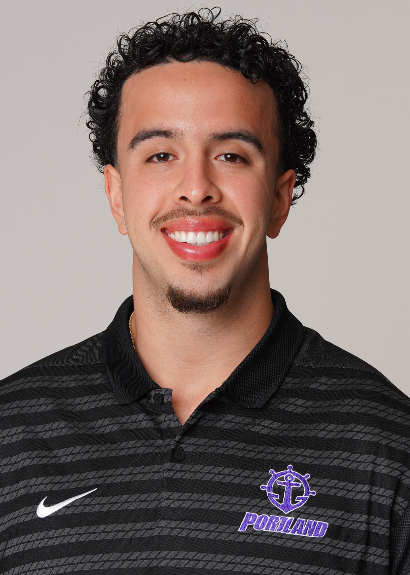 Seth Shaw 2025-26 men's basketball headshot.