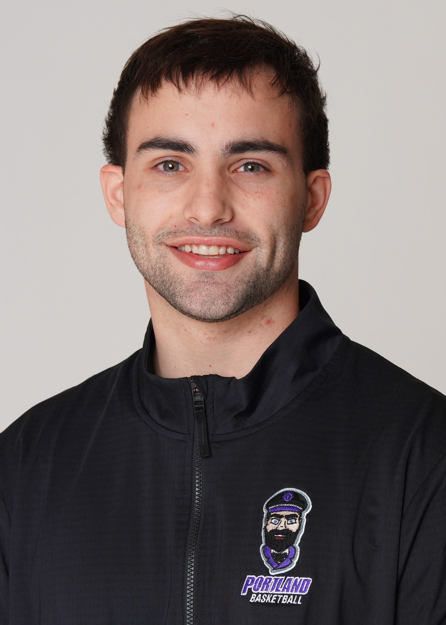 Carter Sonnenborn 2025-26 men's basketball headshot.