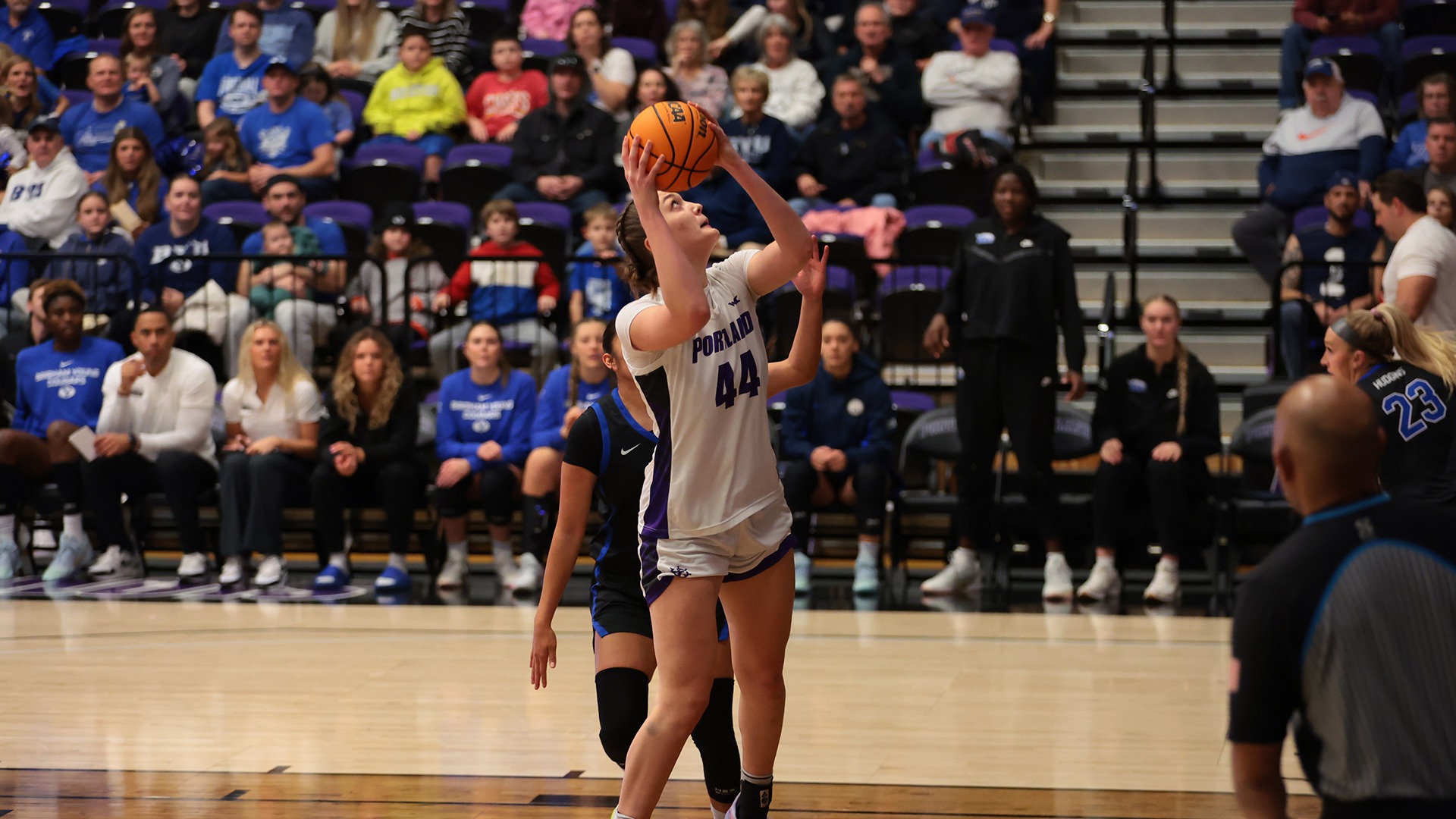 Julia Dalan rises up for the layup.