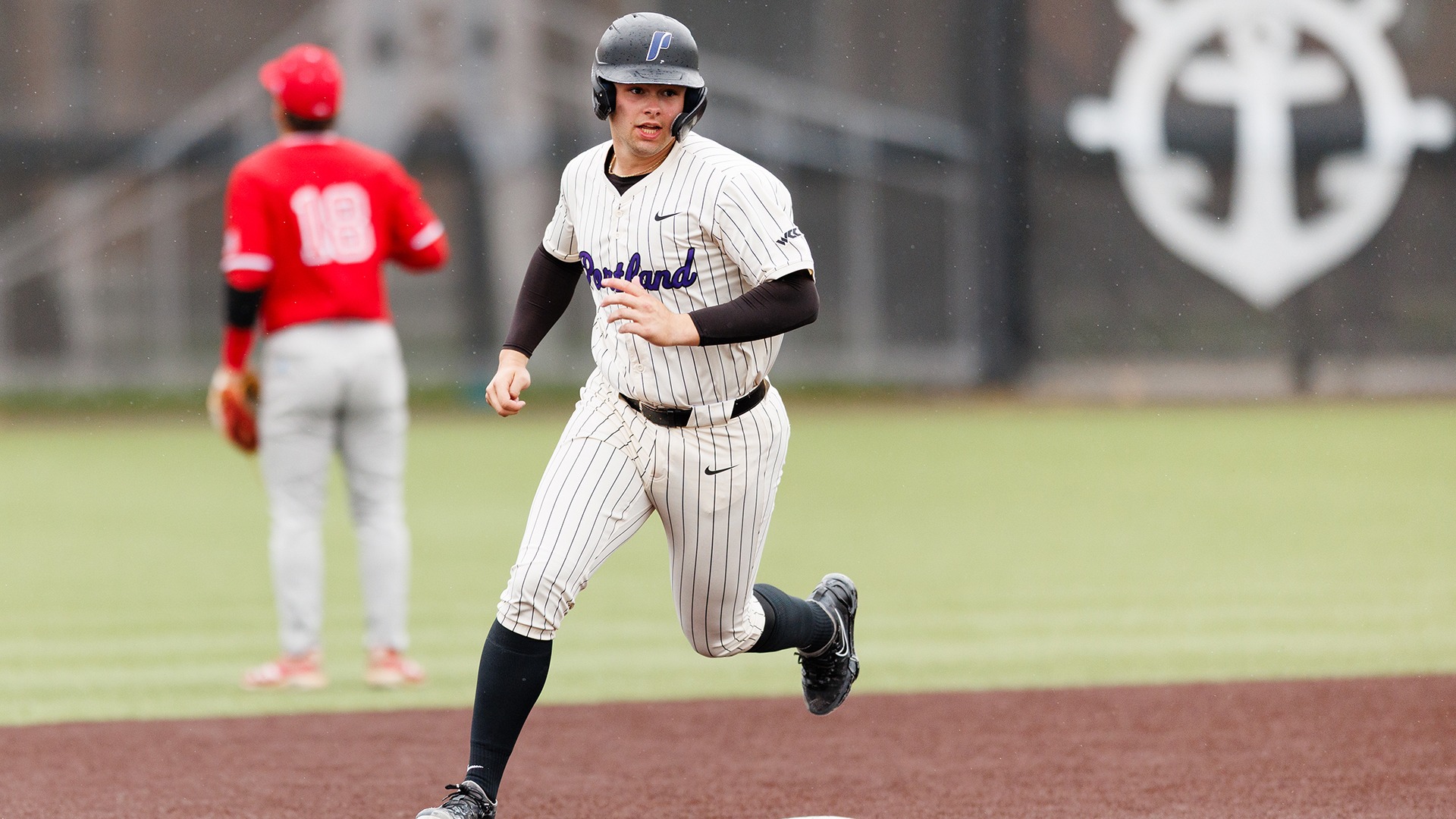 Tyler Howard rounds the bases against LMU.