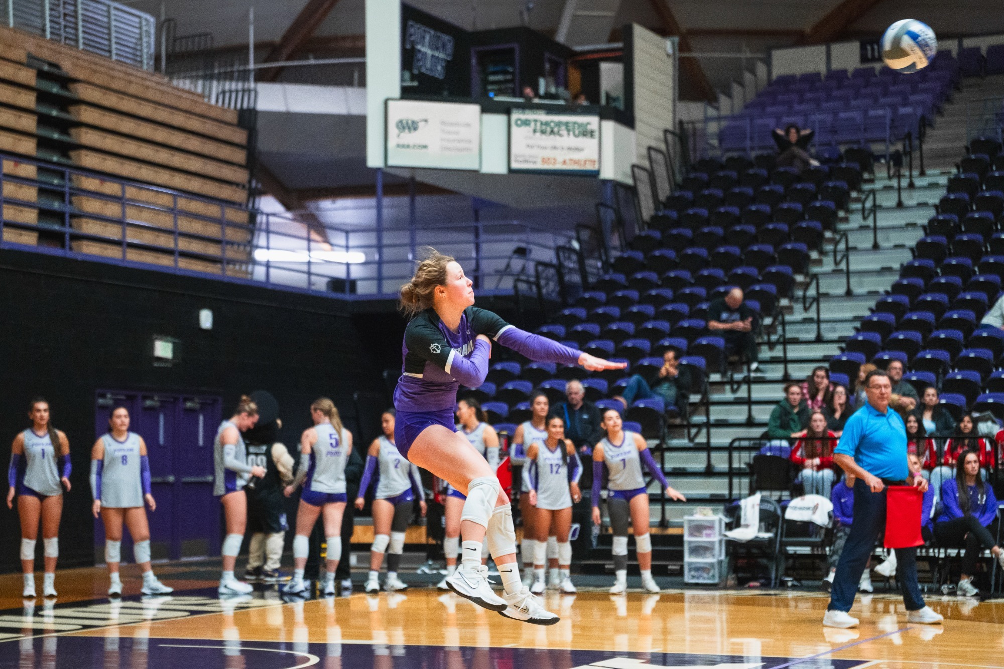 Jeryn Hildenbrand serving