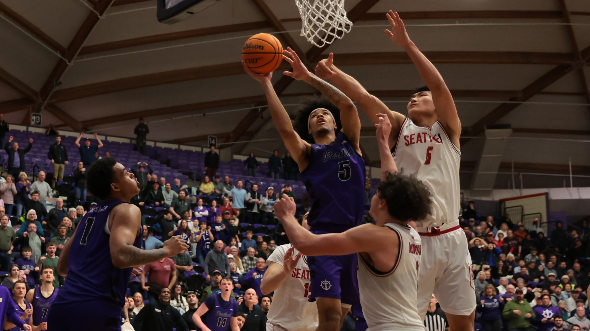 Dante Censori-Hercules converts a putback game-winner against Seattle U at Chiles Center on Feb. 7, 2026