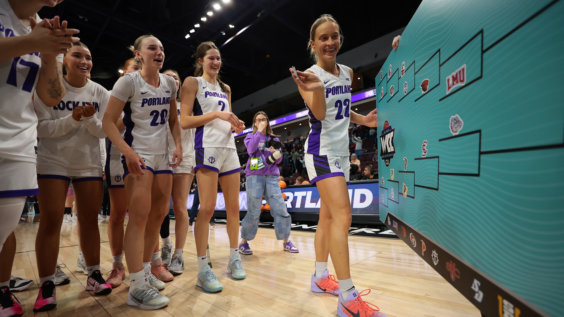 Rhyan Mogel sticks the Pilots on the bracket.