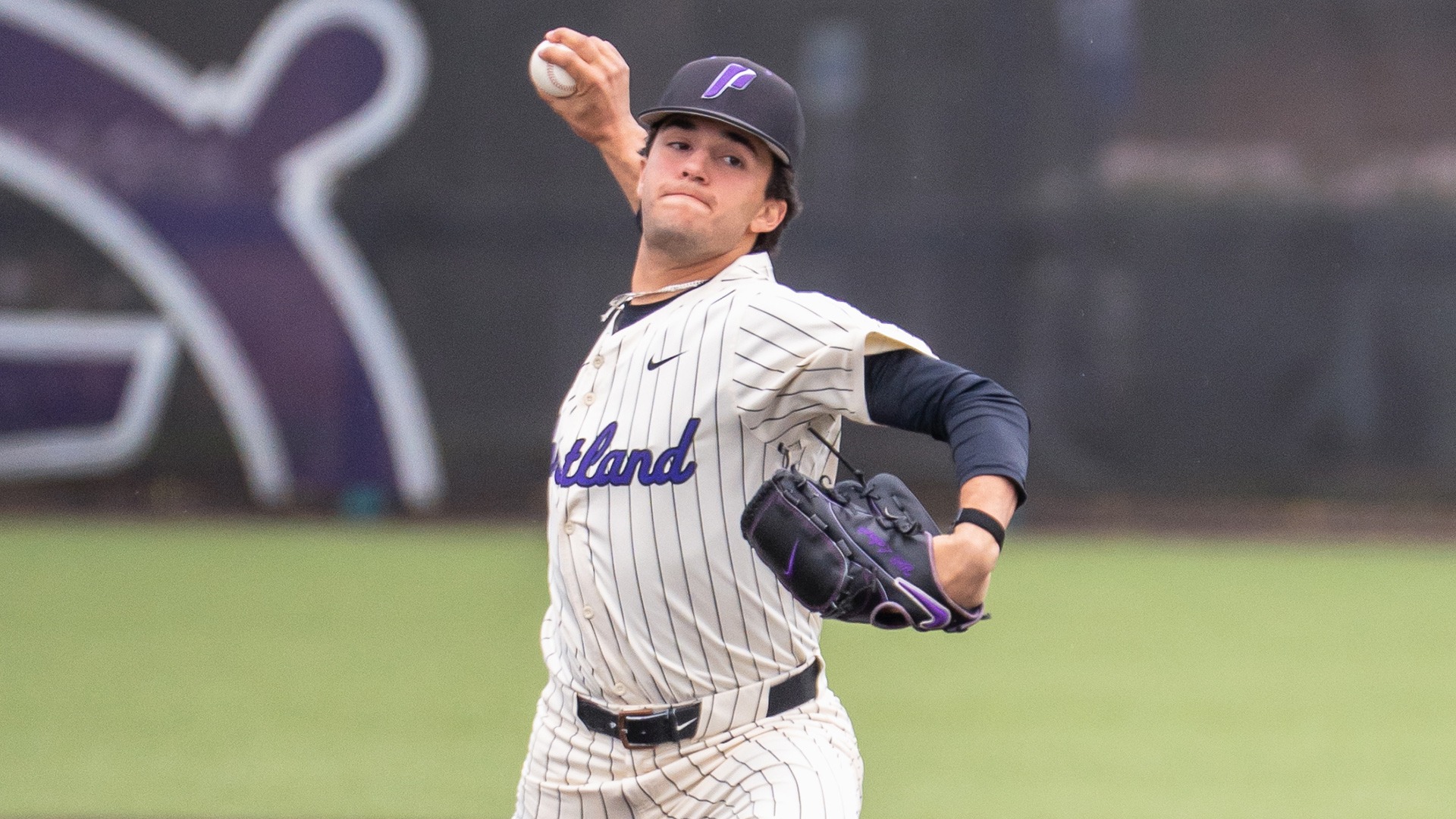 Will Labonte loads up the pitch.