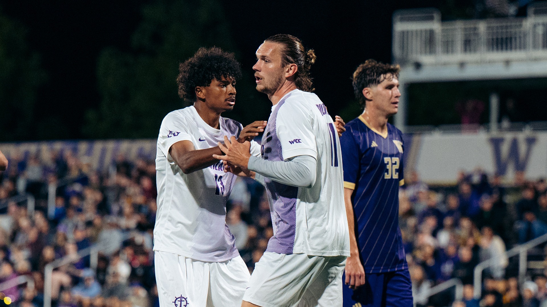 Anton Hjalmarsson celebrates his goal against Washington.