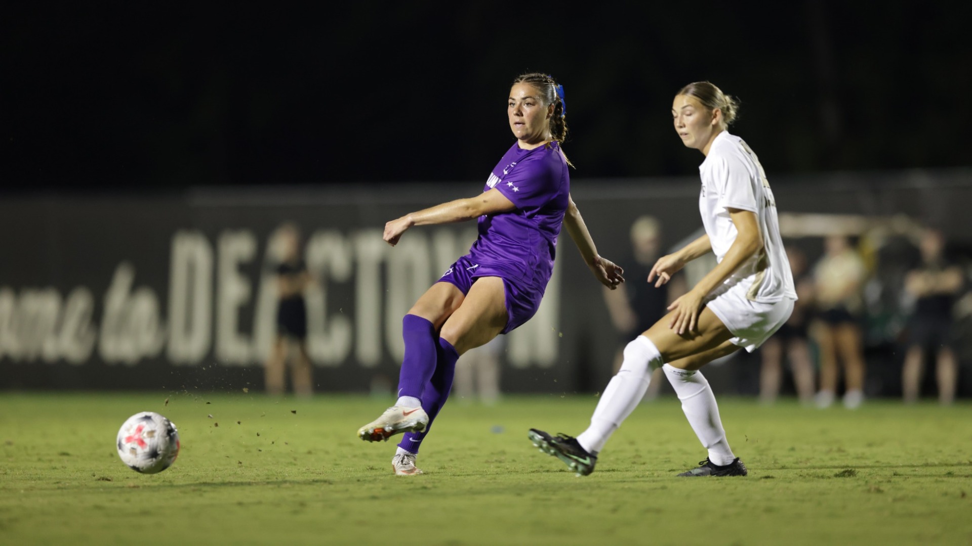 Winston-Salem, NC – Aug 29: NCAA Women's Soccer - Portland at Wake Forest at W. Dennie Spry Soccer Stadium in Winston-Salem, NC on August 29, 2026. (Credit: Andy Mead/YCJ)
