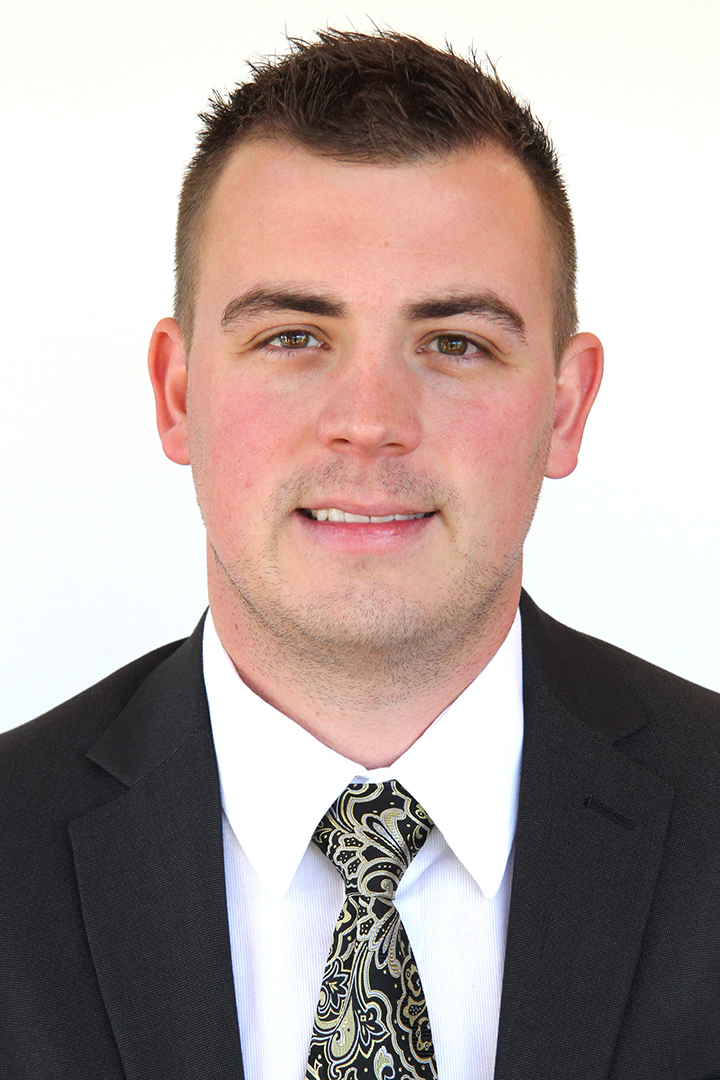 Greg Haney has been named SUNY Potsdam's women's hockey coach.