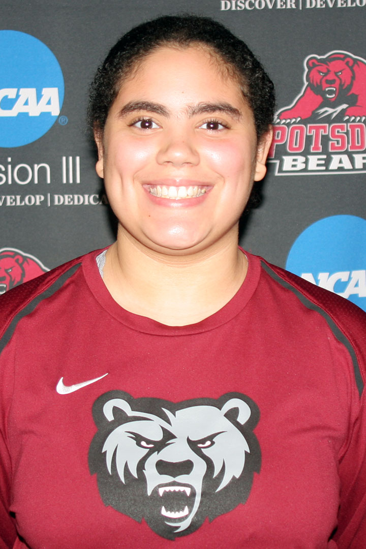 Camila Liranzo 2021-22 head shot.