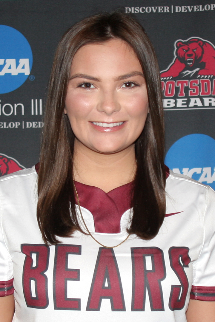 Vanessa Brandt 2022 head shot.