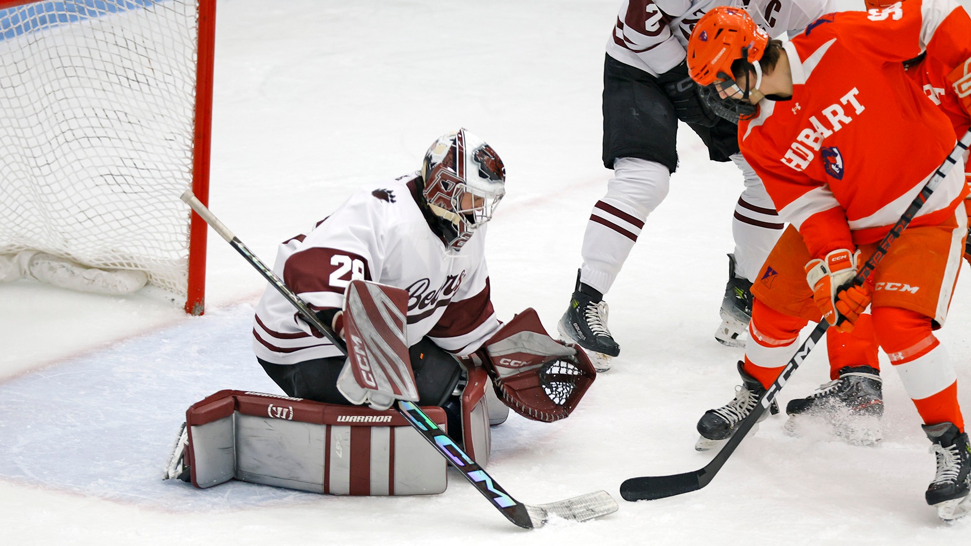 Lenny Perno makes a save against Hobart on 11/21/25.