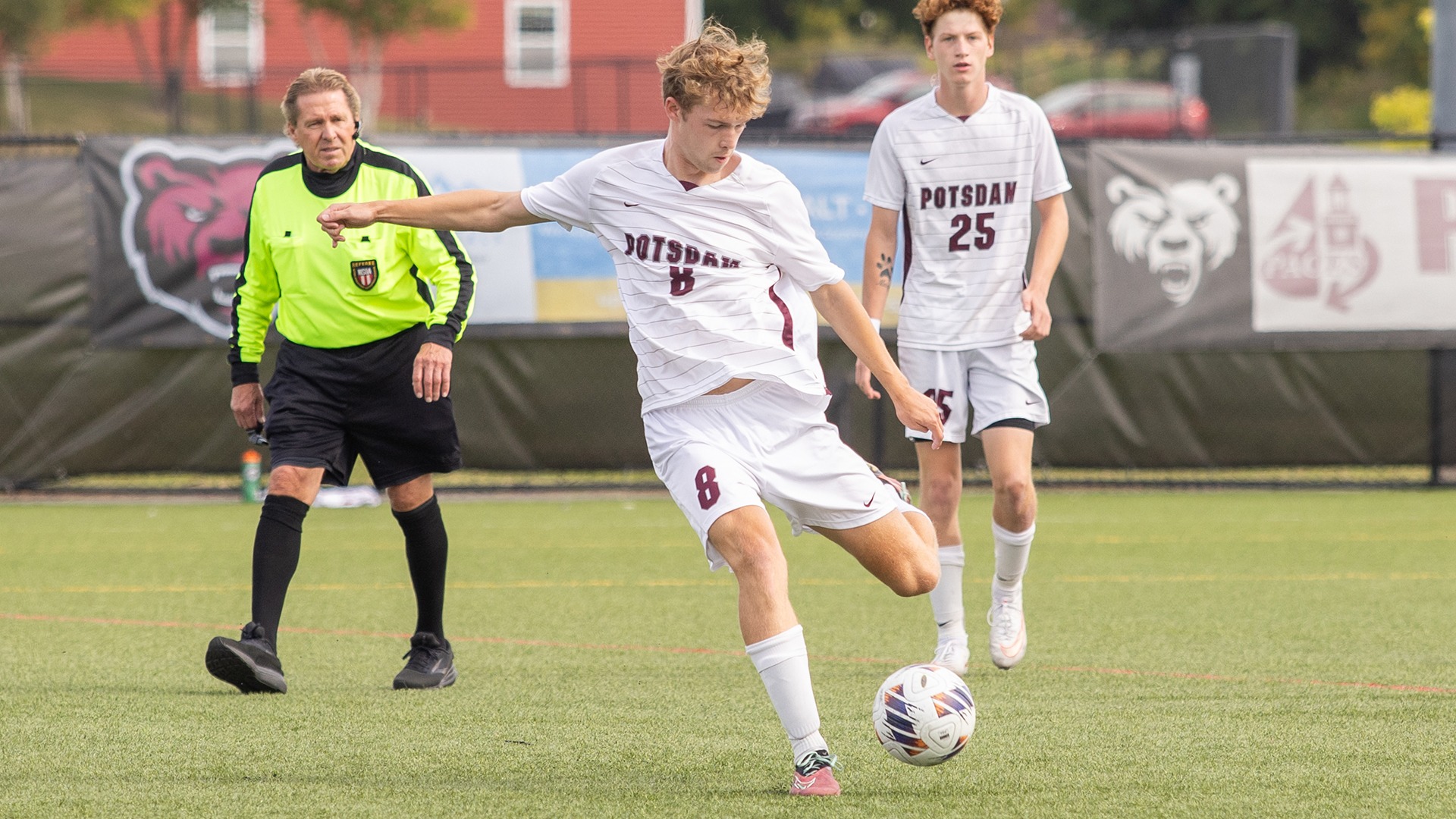 Kyan Tiede boots the ball against Delhi on 9/26/26.