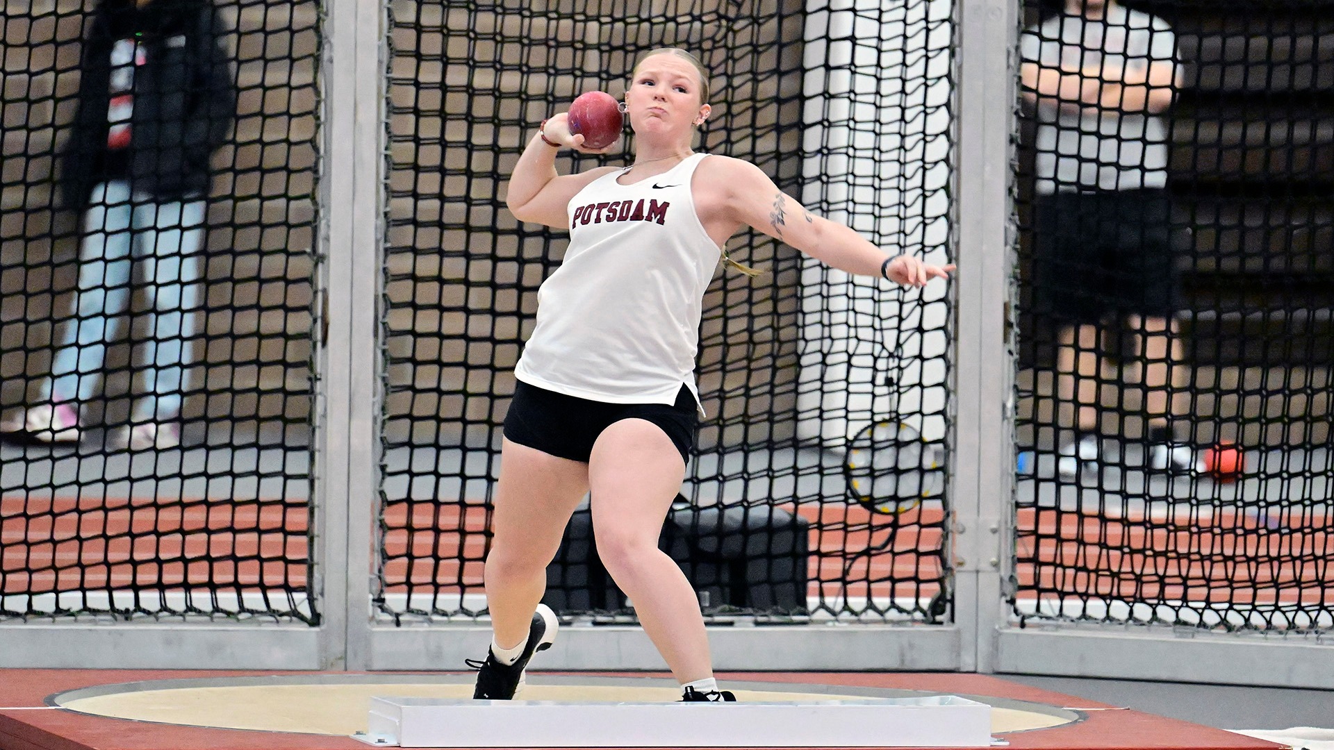 Carli Knapp throws the shot put at SLU on 12/5/25.