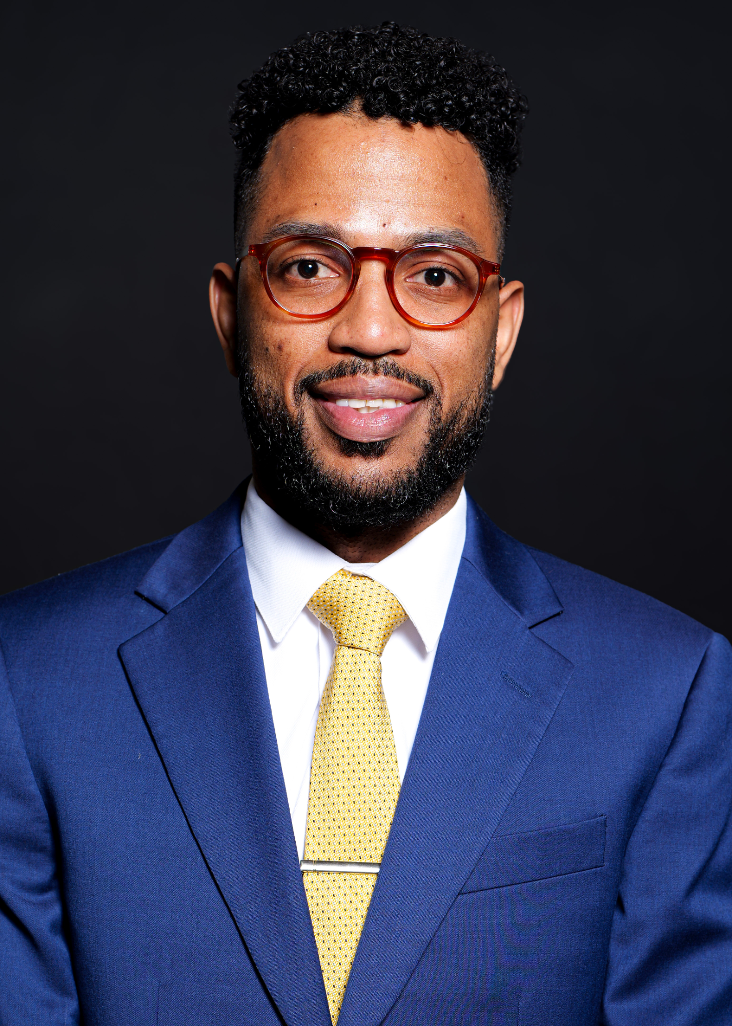 Carlos Acevedo Headshot
