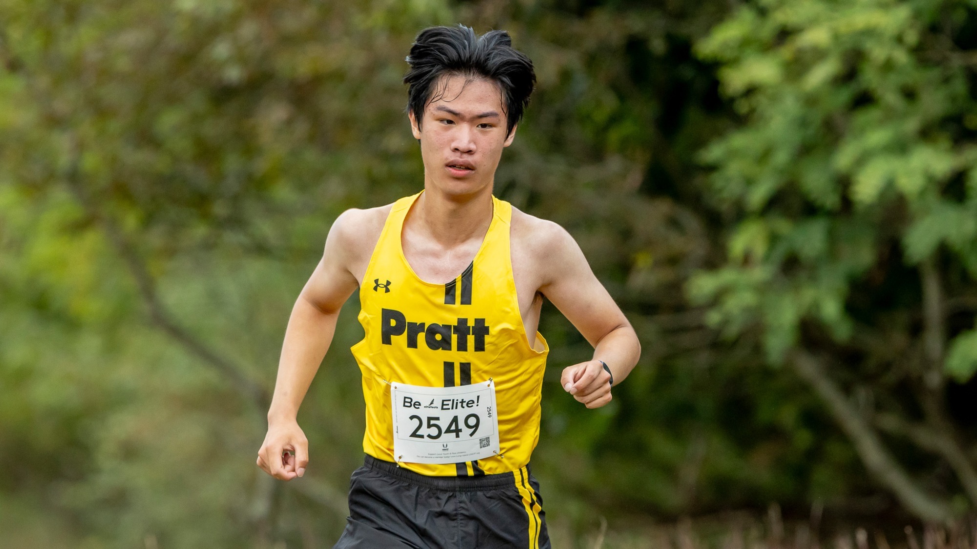 Mingyi Chen runs at the St. Joseph's Invite.