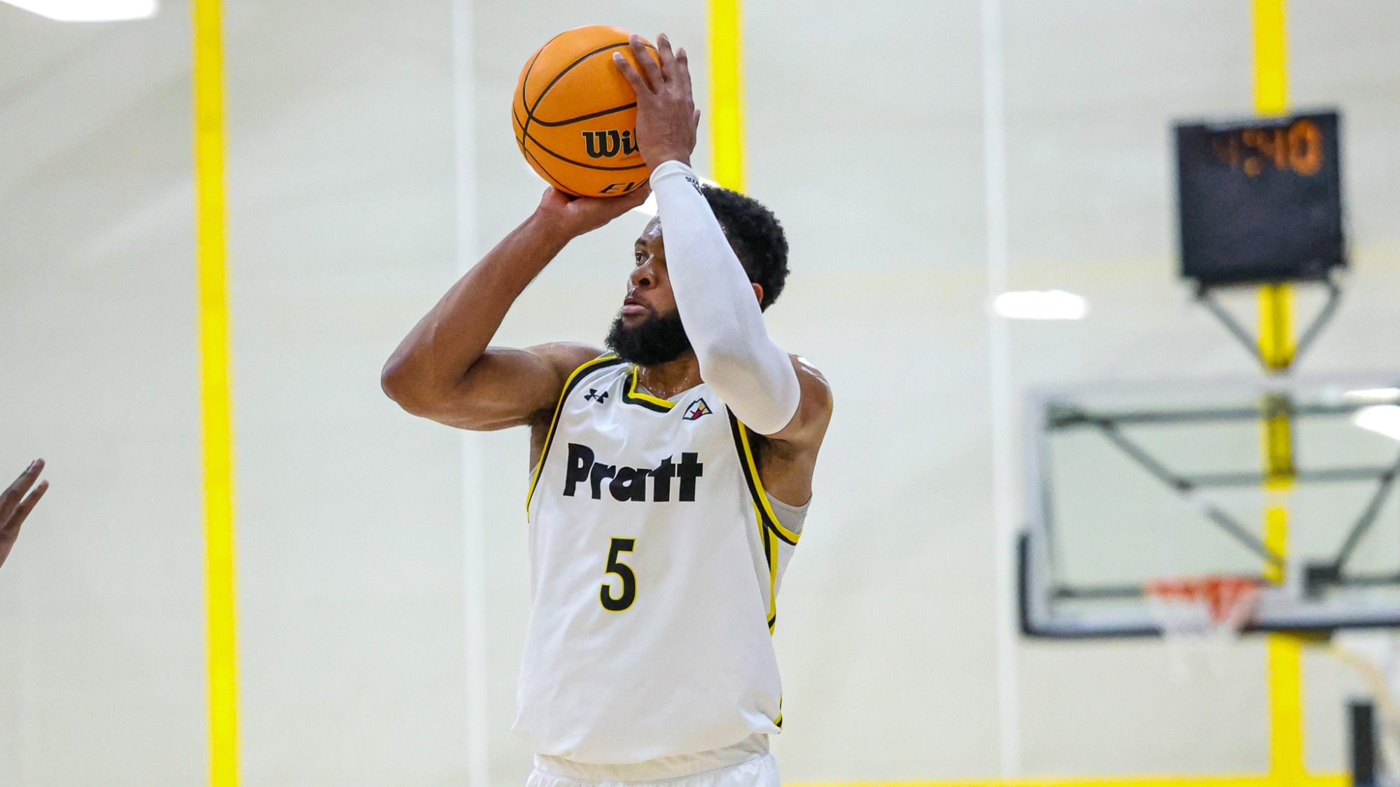Cameron Hatcher shoots a 3-pointer.