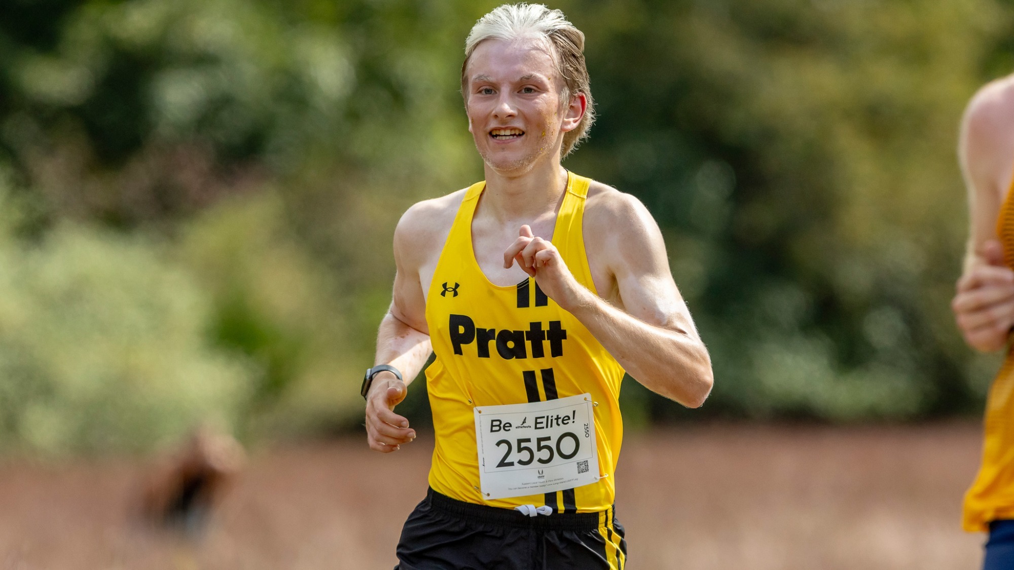 Liam Reilly runs at the Golden Eagle Invite