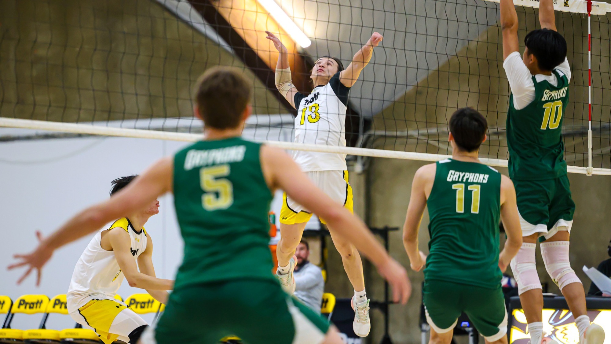 Max Wang attempts a spike