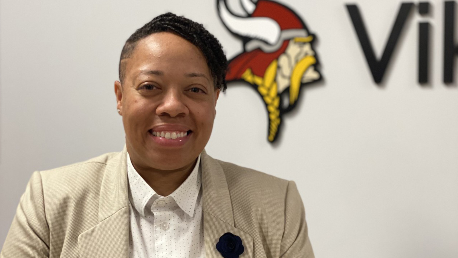 2021 Princeton- Coach Dee Davis SCROLLER