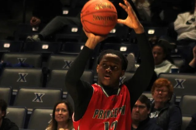 2024 Holiday Hardwood Classic