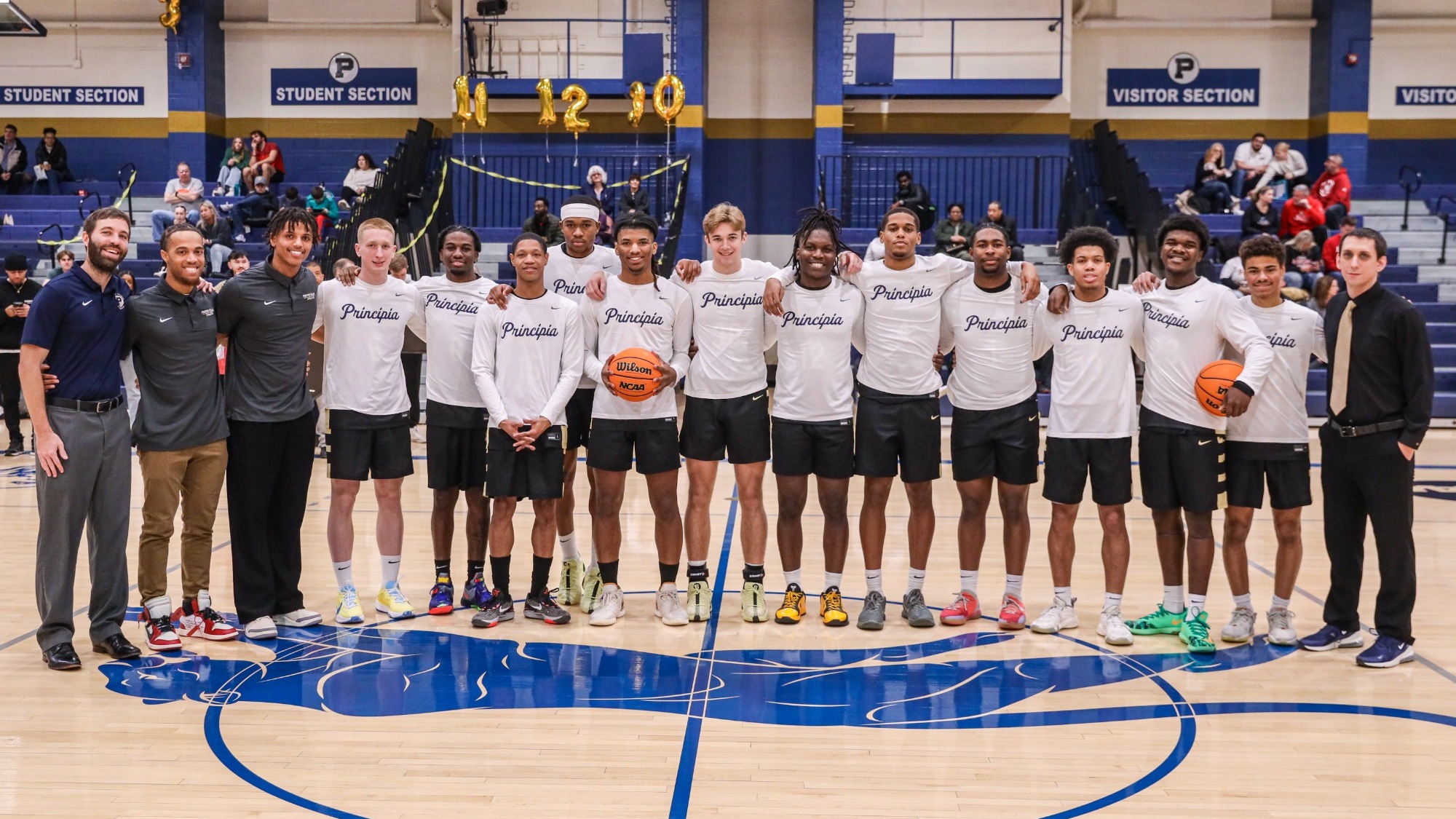 mbb senior day 25 team photo