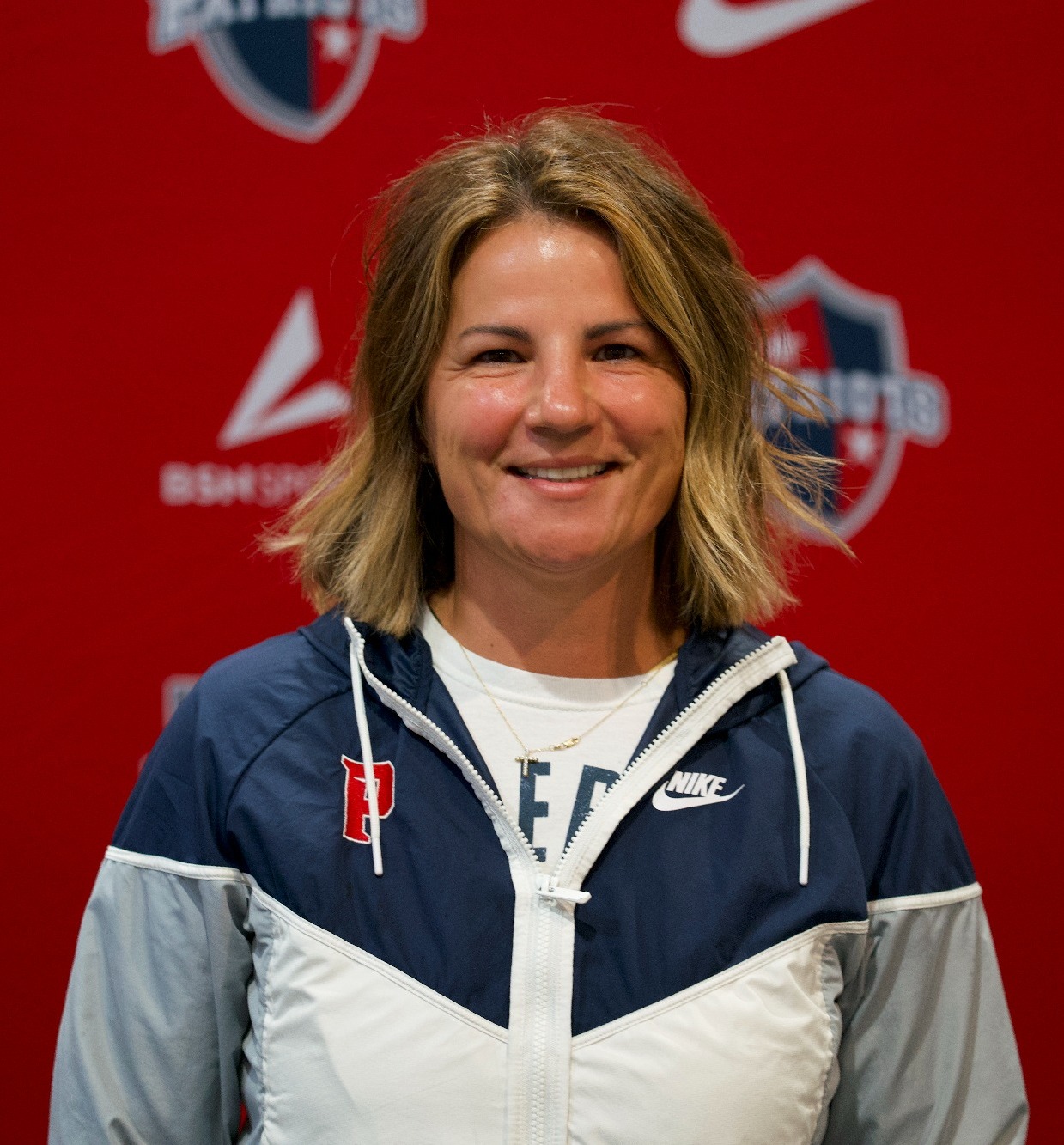 Coach Lynne Sitton