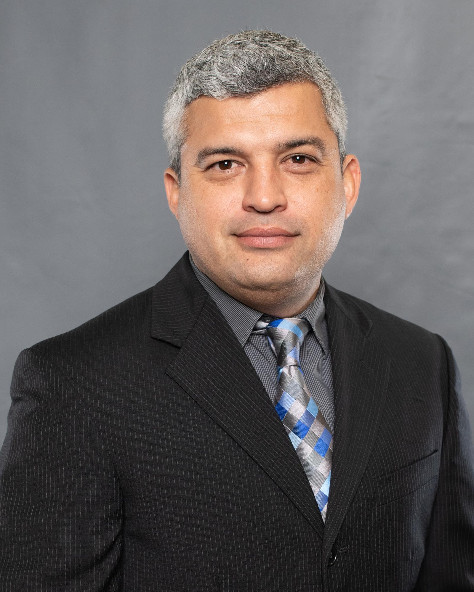 Oscar Mendoza