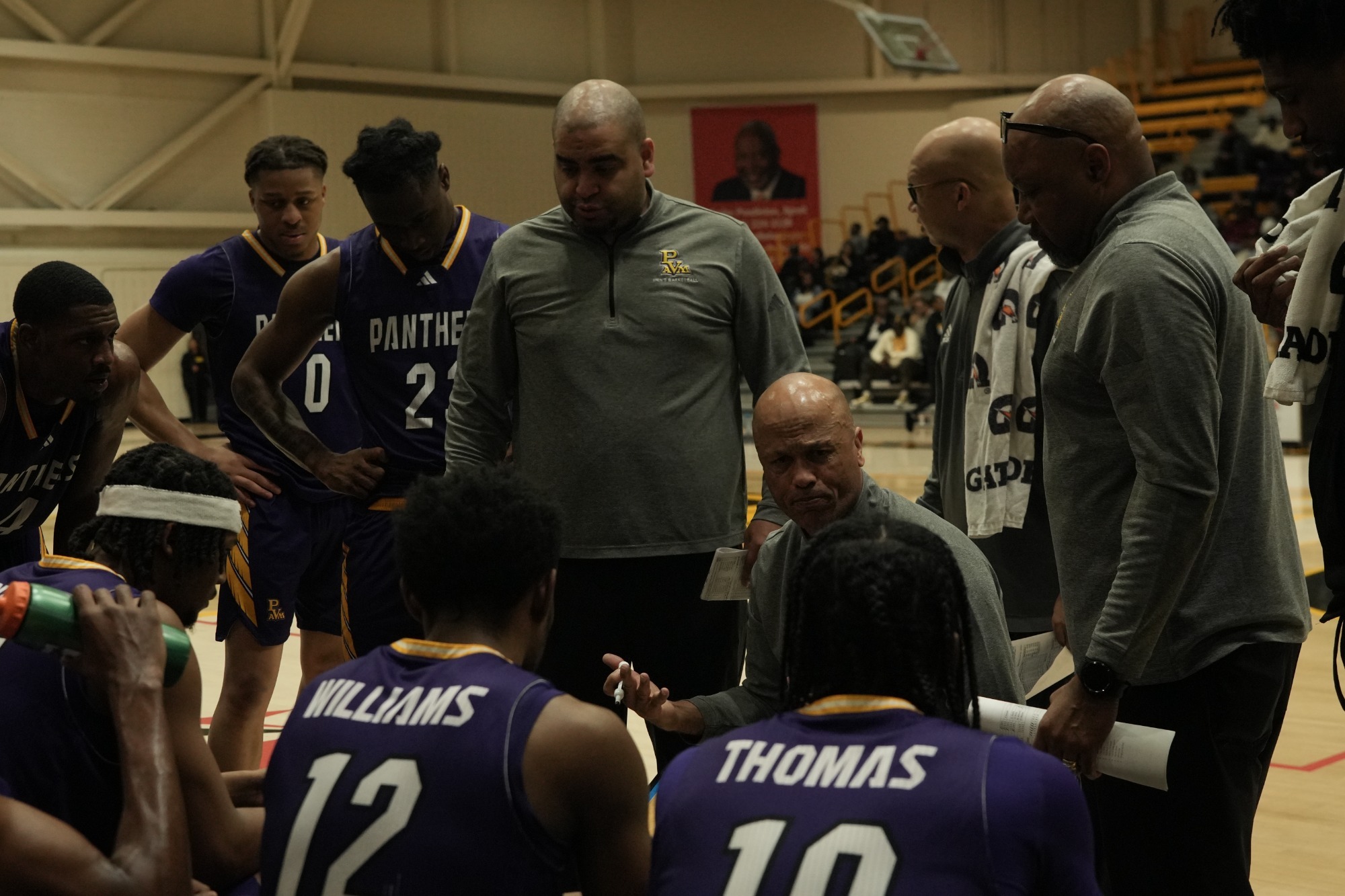 huddle shot vs. UAPB