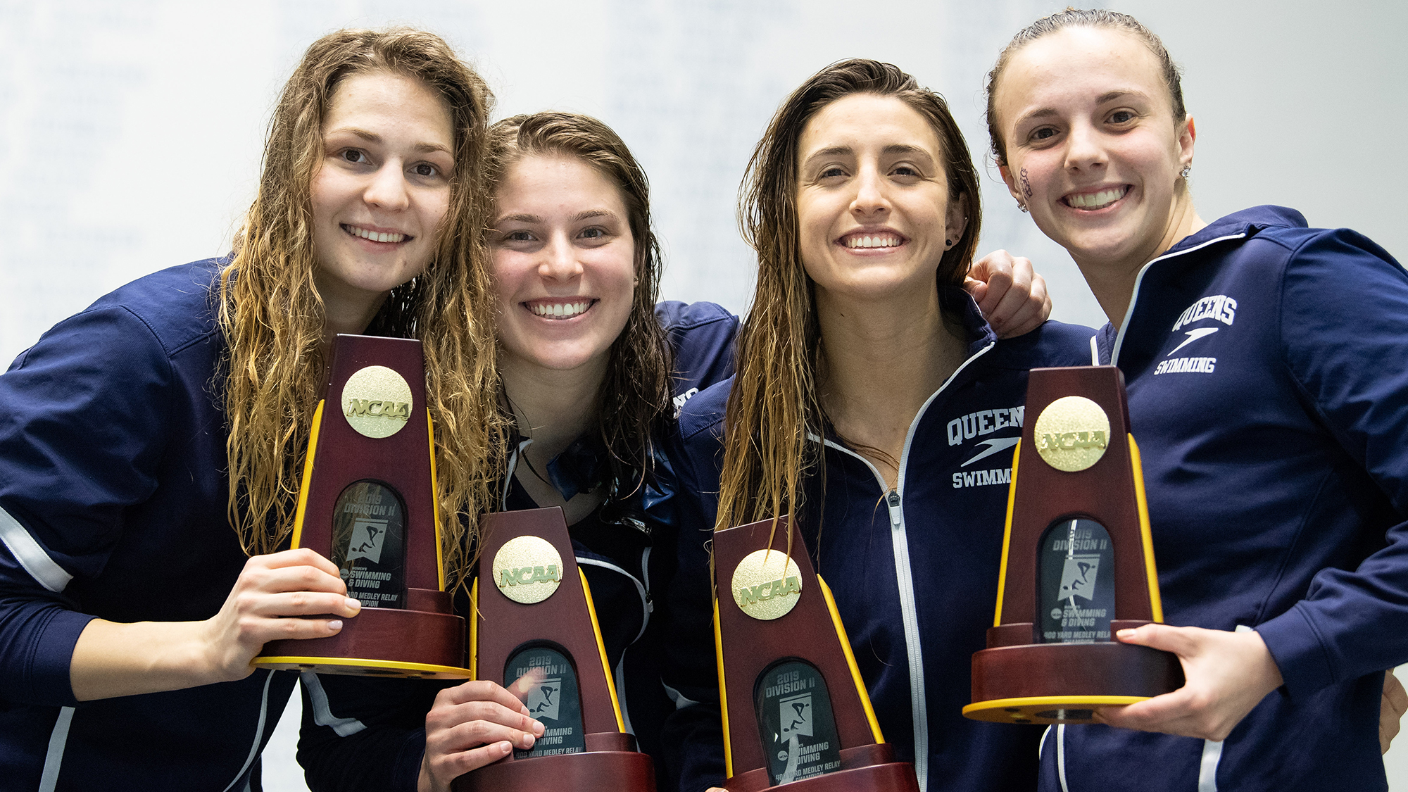 DaCruz 20192020 Women's Swimming & Diving Queens