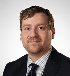 Sean McCurg Headshot