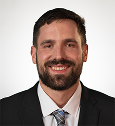 Dylan Casper Headshot