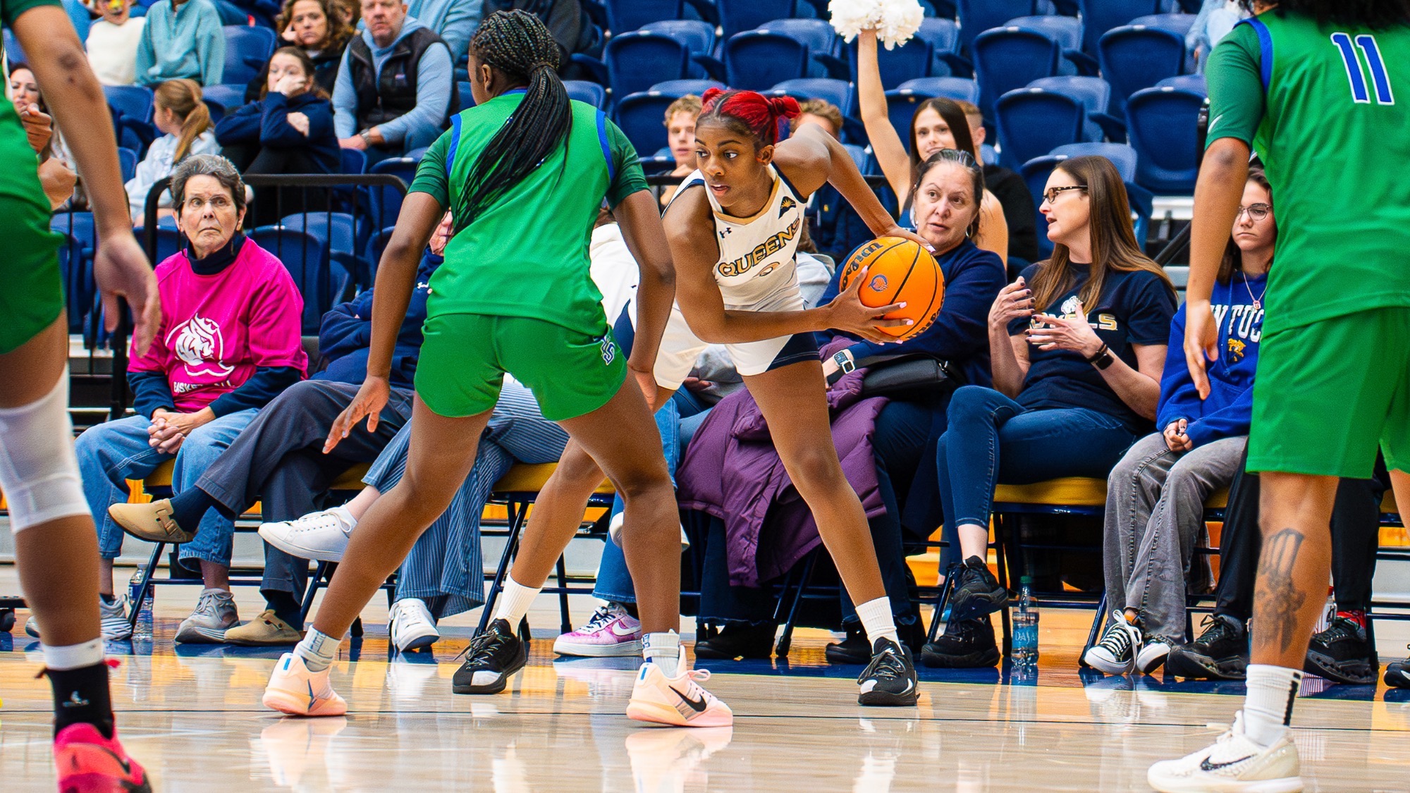 Jermany Mapp looking to dribble