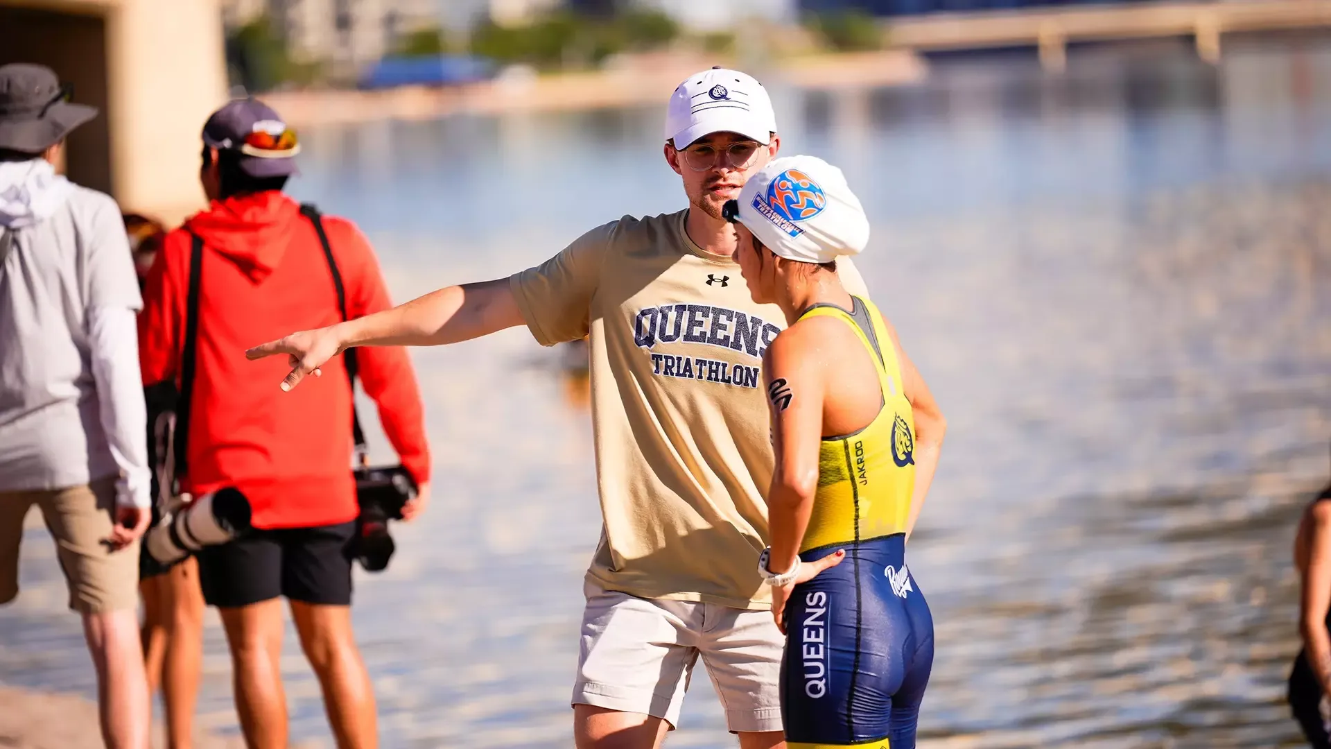Director of Triathlon Miles Fowler coaching at 2025 NCAA DI Nationals